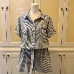 Vineyard Vines Performance one piece